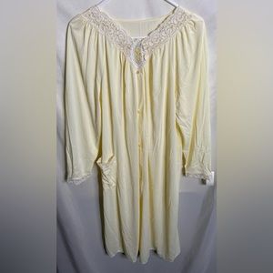 Vintage Shadowline Sleep Robe